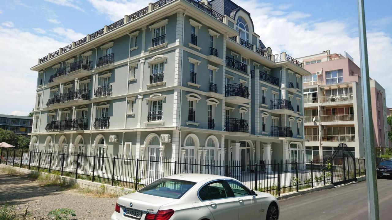 阳光海滩Riverside Vip Аpartments公寓式酒店 外观 照片