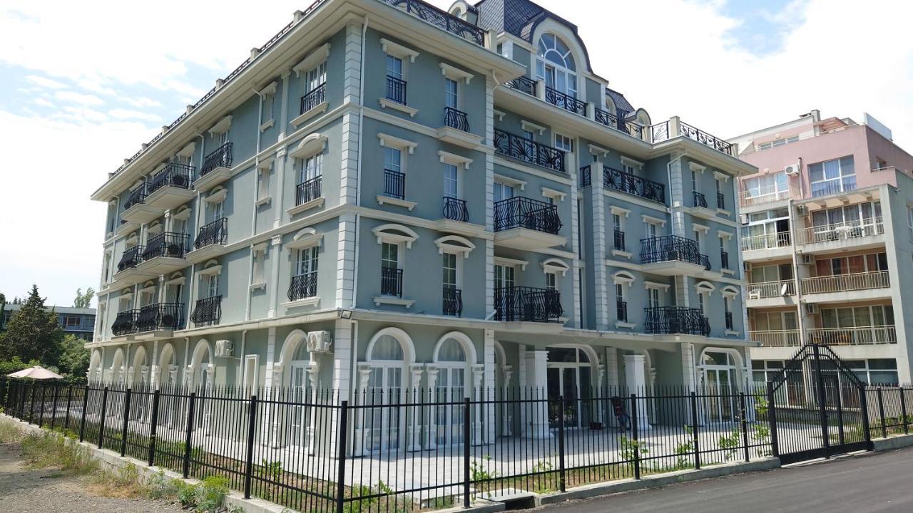 阳光海滩Riverside Vip Аpartments公寓式酒店 外观 照片