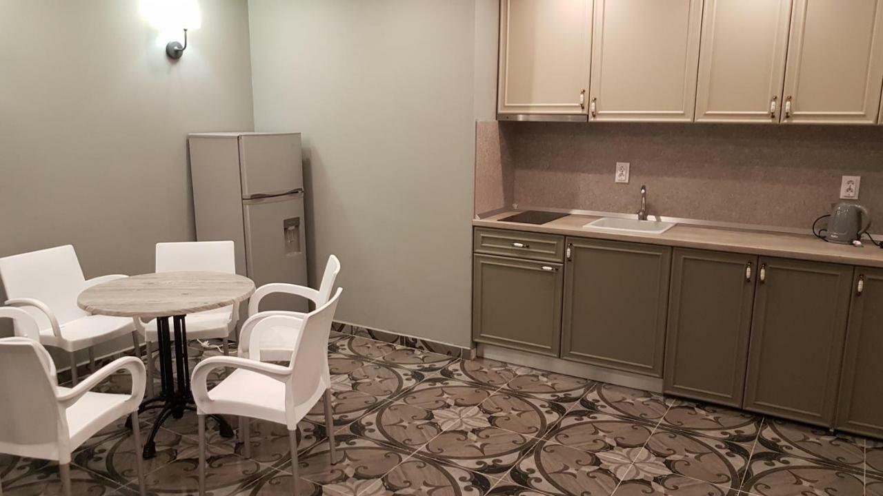 阳光海滩Riverside Vip Аpartments公寓式酒店 外观 照片