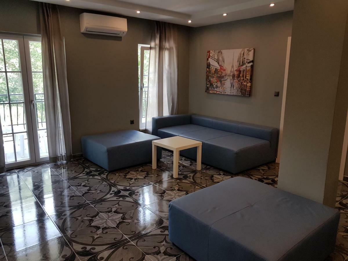 阳光海滩Riverside Vip Аpartments公寓式酒店 外观 照片